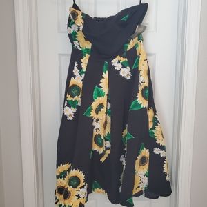 Eva Mendes strapless sunflower dress